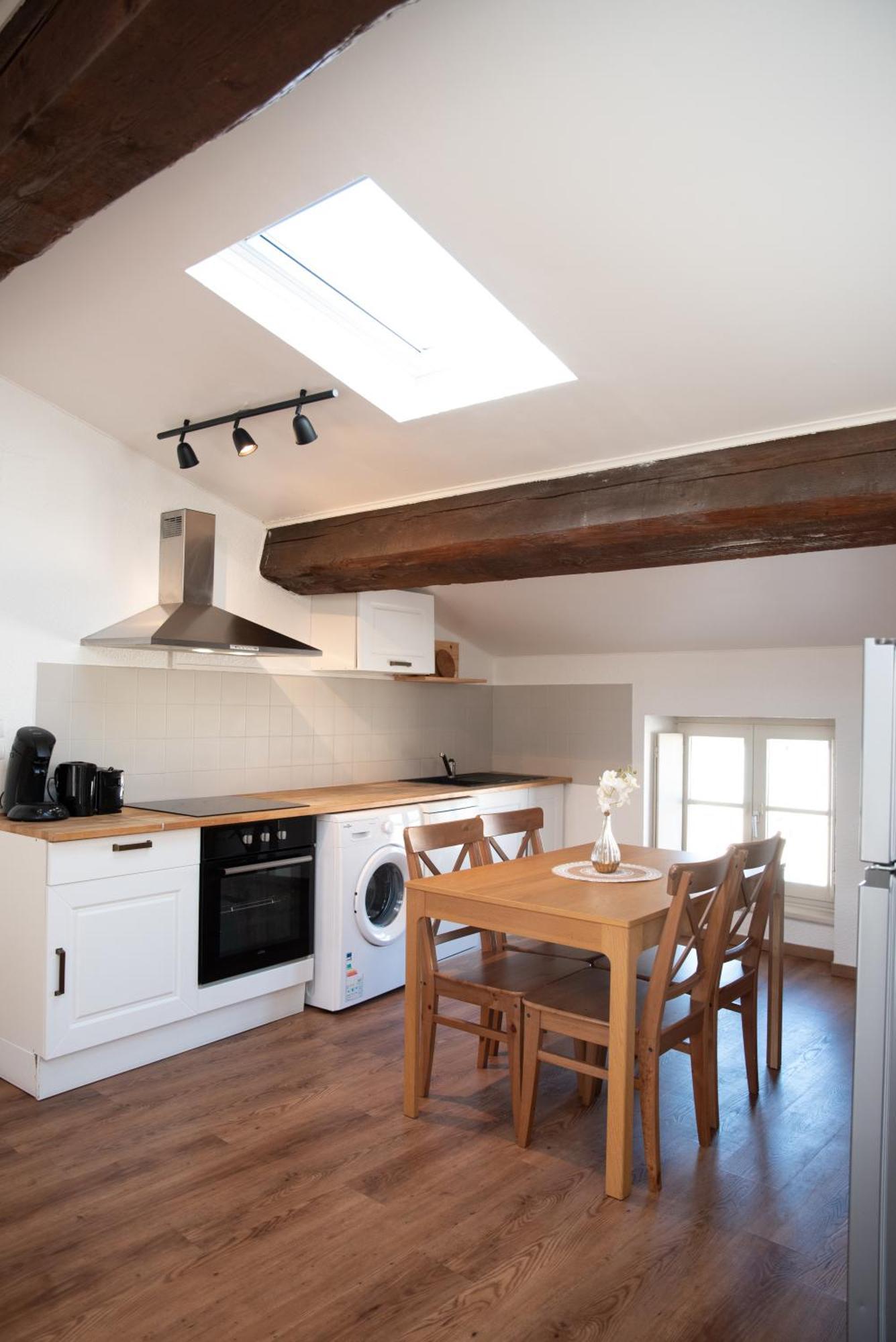 Appartement Chaleureux Au Pied De La Cite Avec Parking Carcassonne Zewnętrze zdjęcie